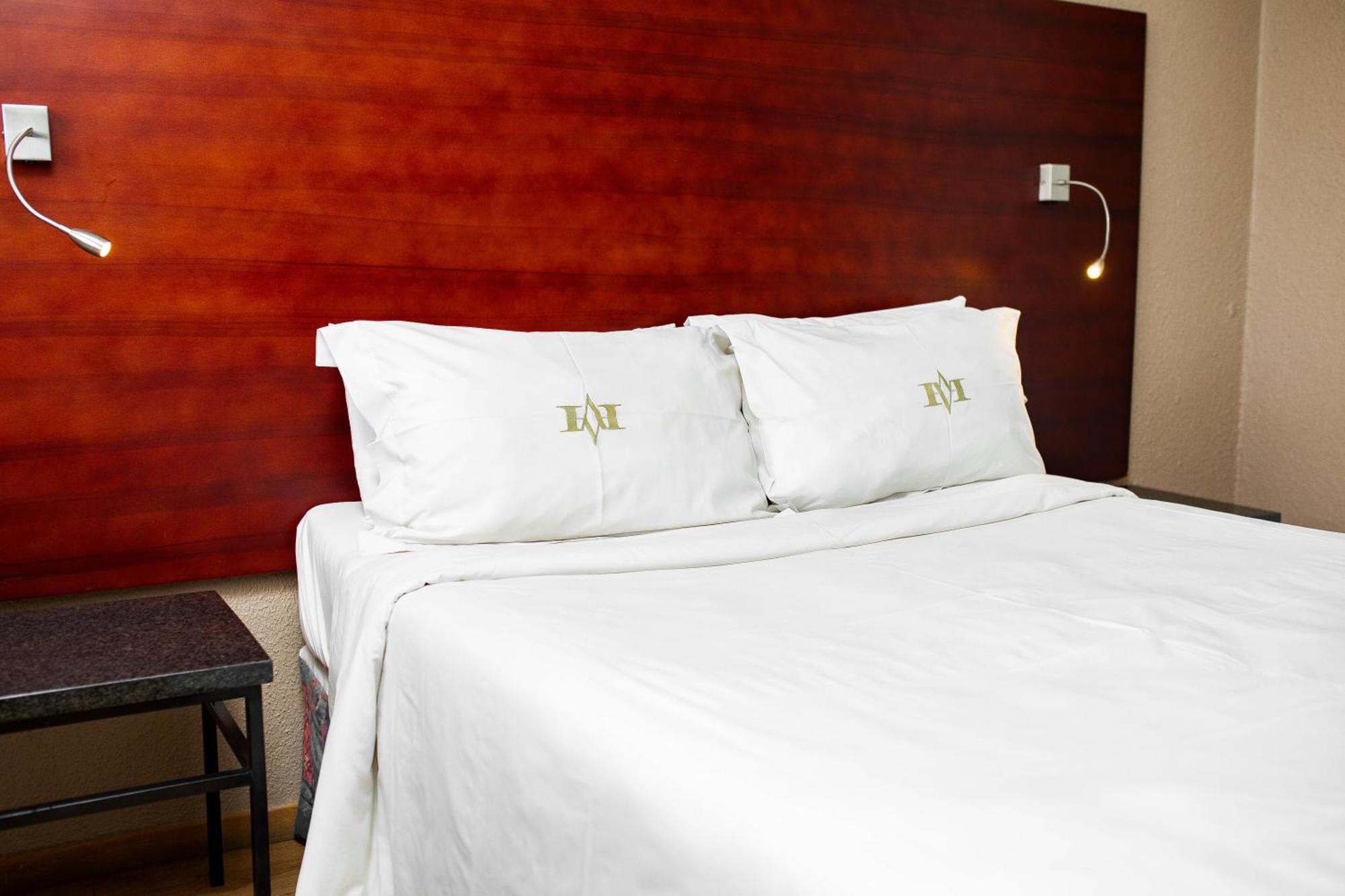 Vetho 2 Apartments Or Tambo Airport Kempton Park Bagian luar foto