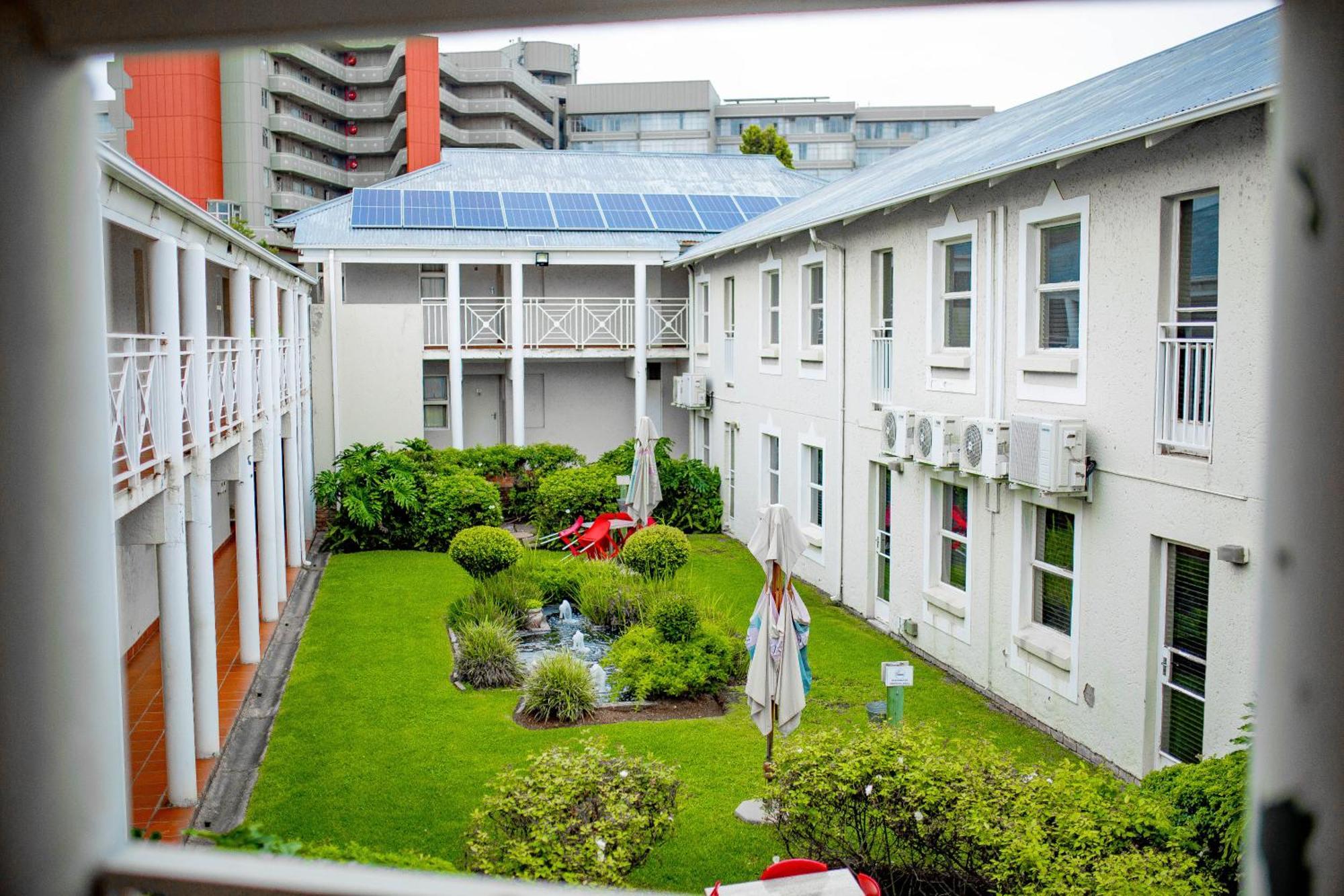 Vetho 2 Apartments Or Tambo Airport Kempton Park Bagian luar foto